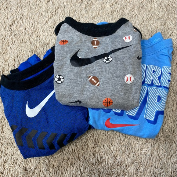 3 Nike Onesies, Infant Size 3 Months - Picture 9 of 10